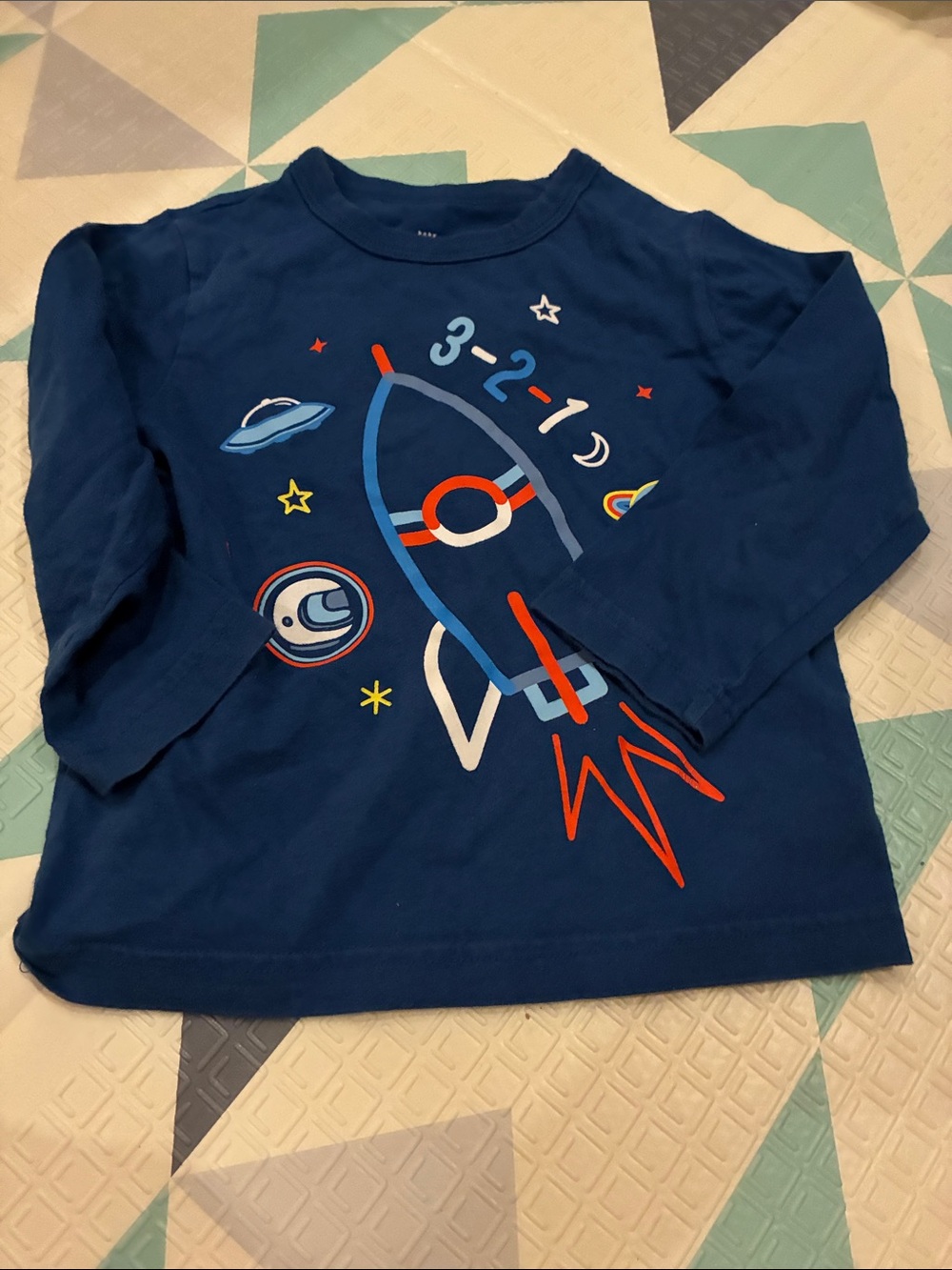 20/25$ 🧸 Boys Navy Rocket Graphic Long-Sleeve Tee